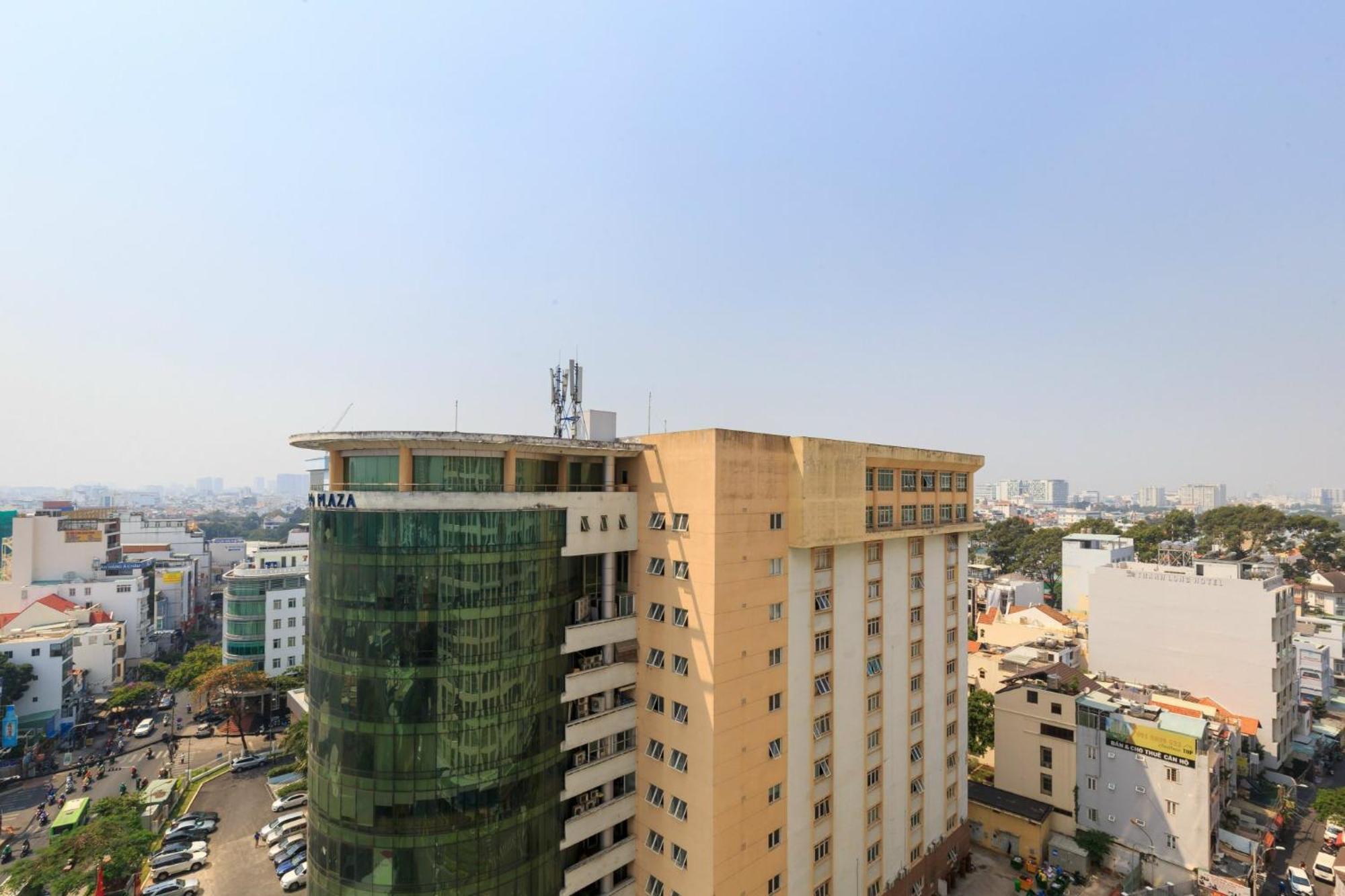 Sky Homes Near Airport Thành Pho Ho Chí Minh Esterno foto