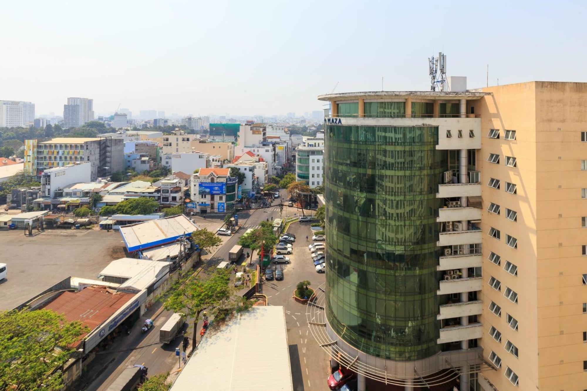 Sky Homes Near Airport Thành Pho Ho Chí Minh Esterno foto